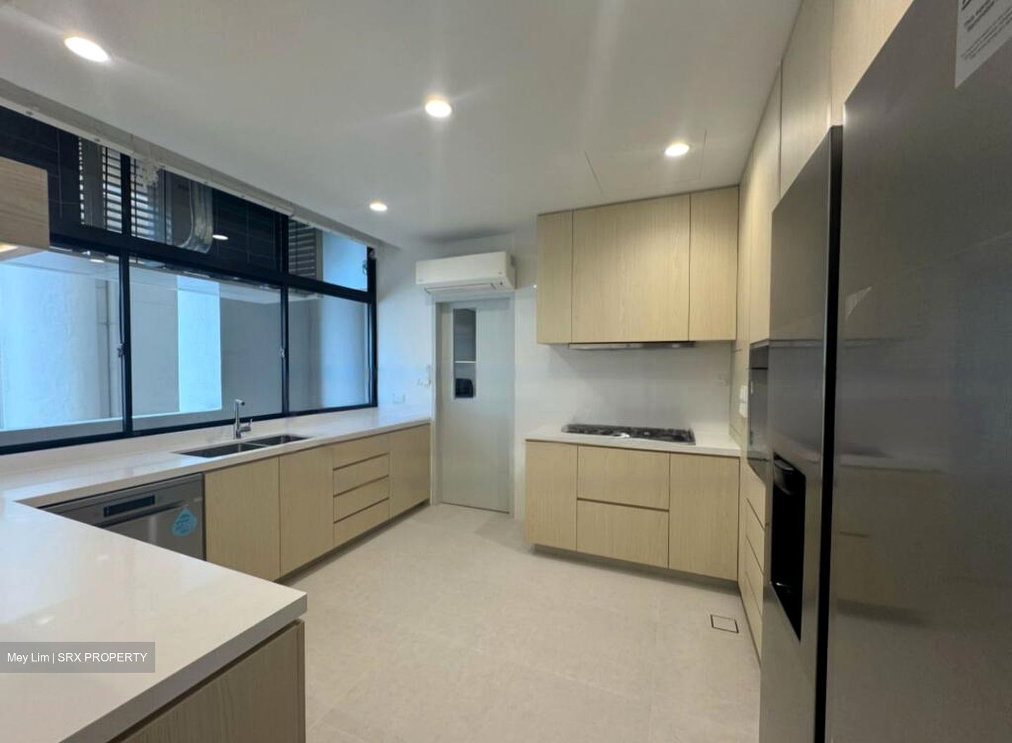 The Colonnade (D10), Condominium #455627231